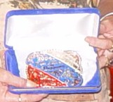 Diamonds2004buckle.jpg (9778 bytes)
